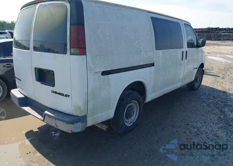 2002 Chevrolet Express G2500 from USA, damaged, VIN 1GCGG25R521228019